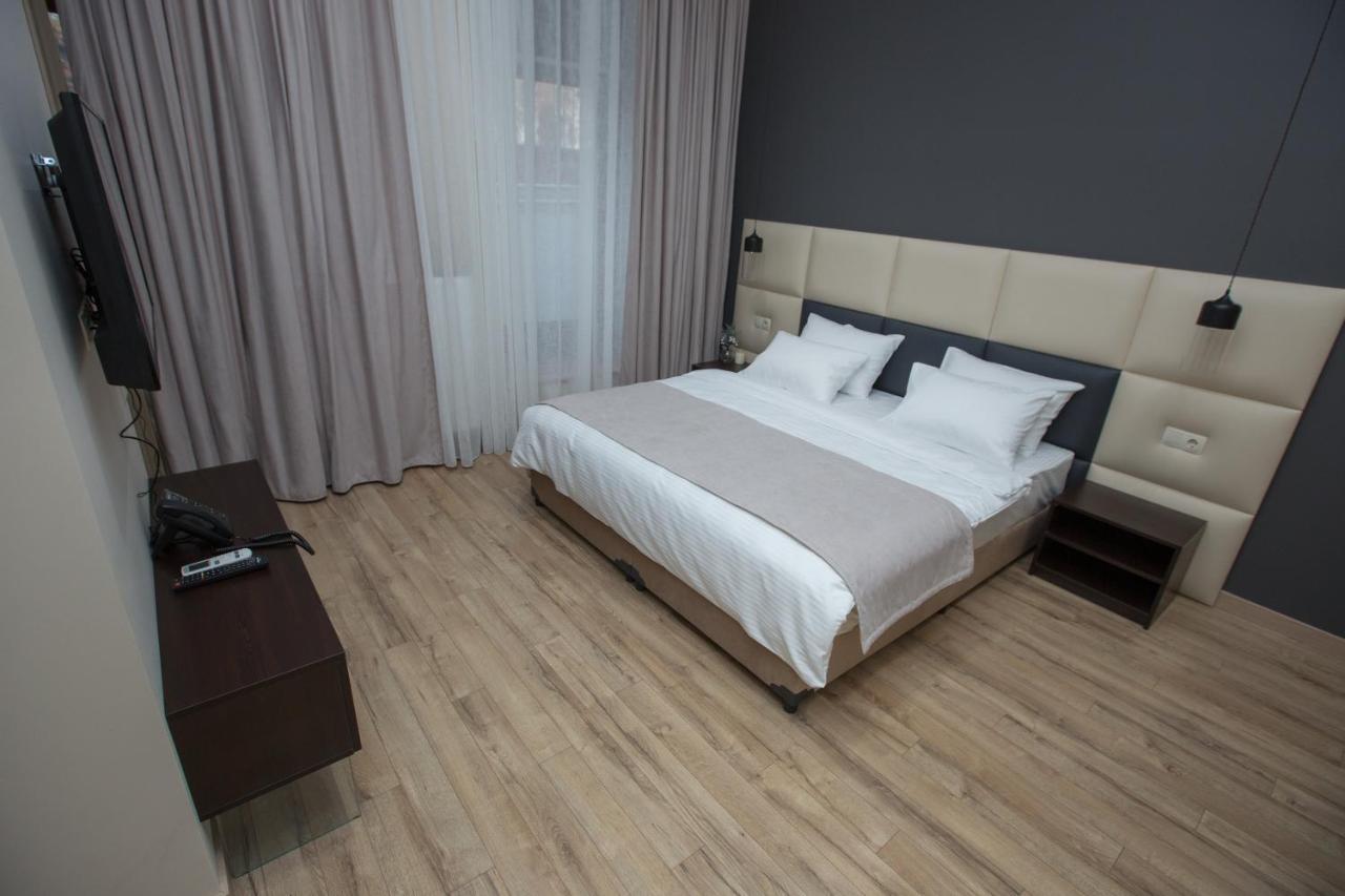 History Hotel Tbiliszi Kültér fotó